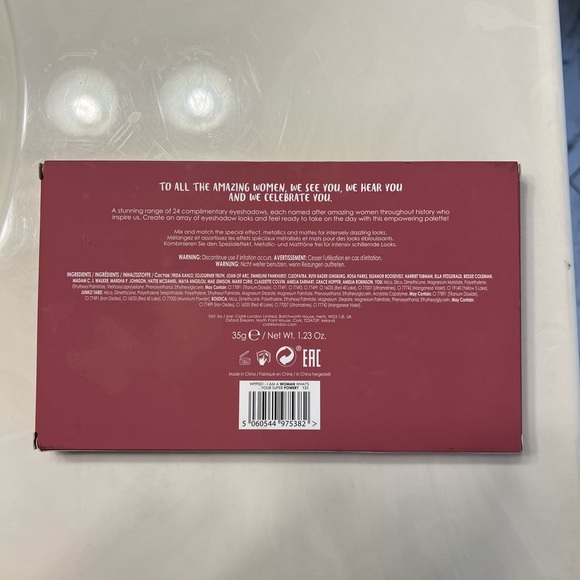 Ciaté London - I Am Woman Palette - Picture 3 of 8